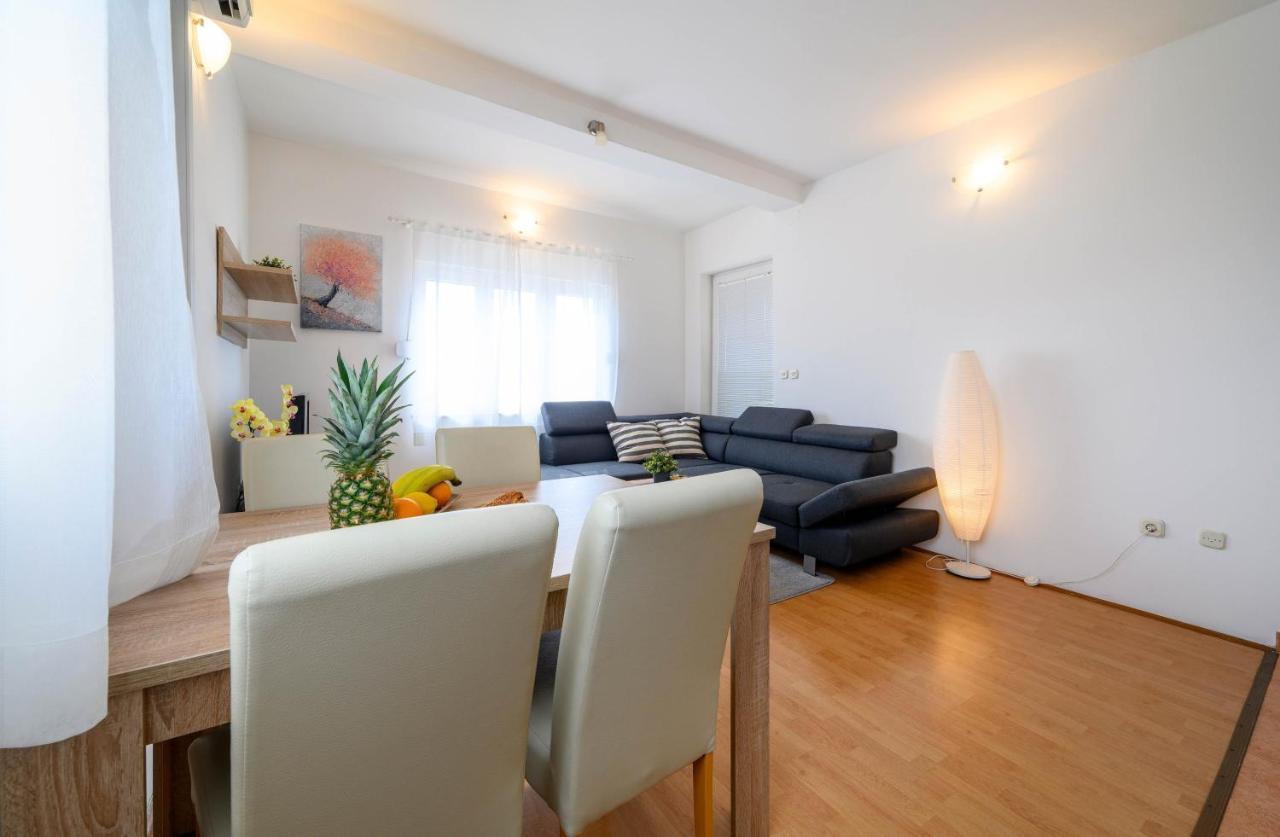 Apartment Malibu Жаборич Екстер'єр фото